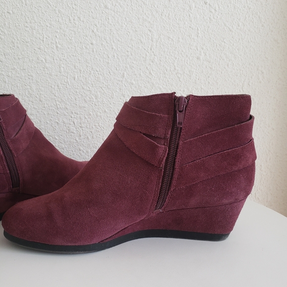 #Nine West Lina Women Burgundy Suede Wedges Booties - Picture 5 of 16